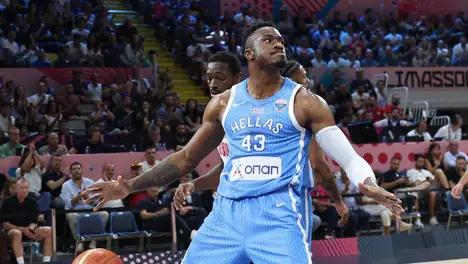 NBA新赛季东部赛区：欧文领衔，季后赛席位争夺战激烈，波士顿凯尔特人领跑